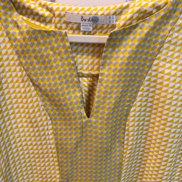 Woman's Silk Pattern Blouse, Yellow & Gray, Size 16R - Picture 3 of 10
